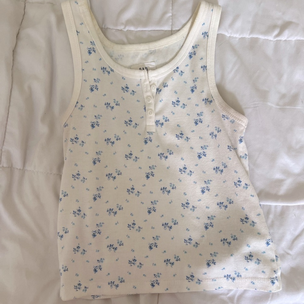blue and white floral tank